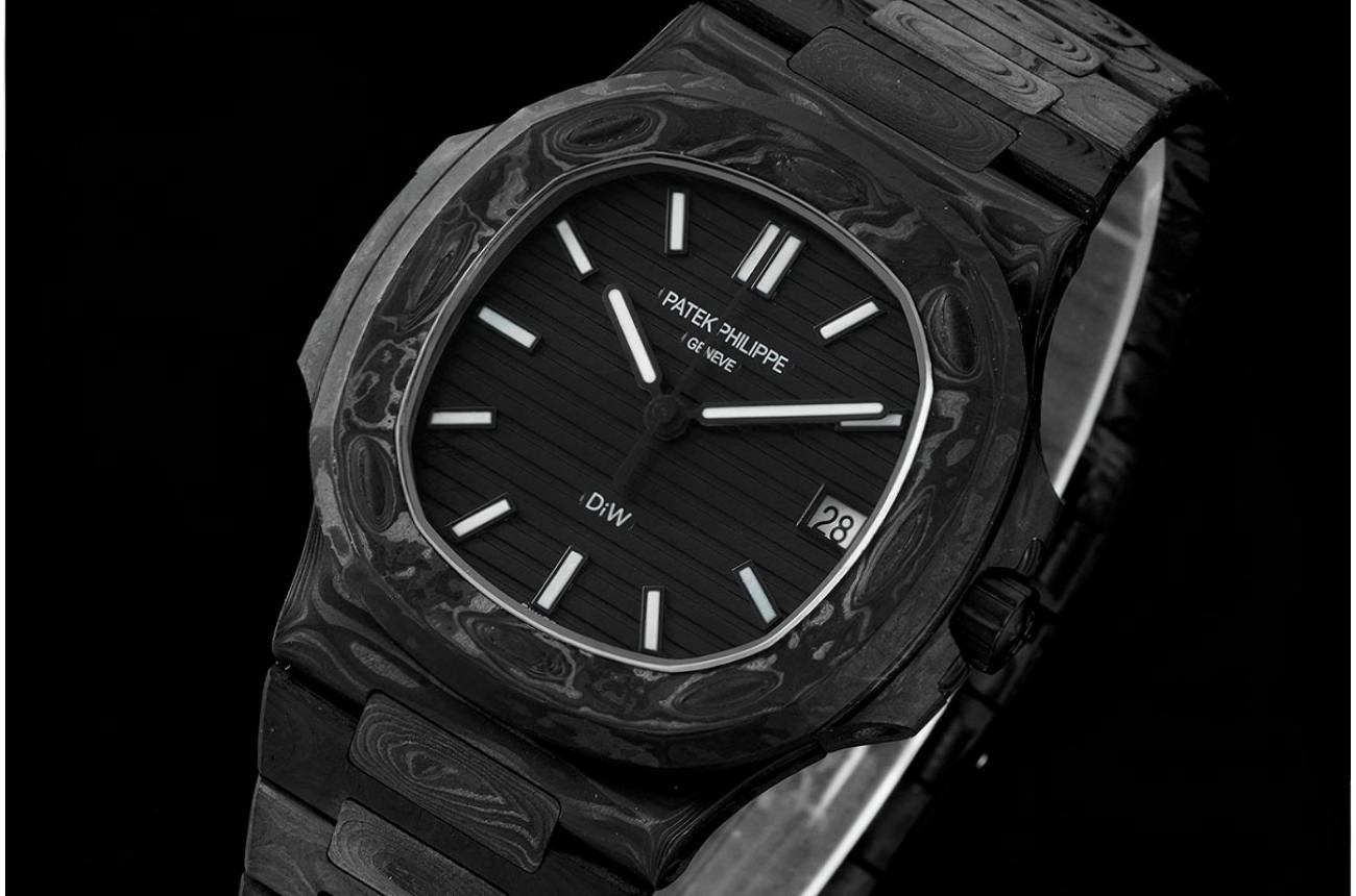 Nautilus 5711 Carbon/Carbon Black Textured Dial DIWF 324SC