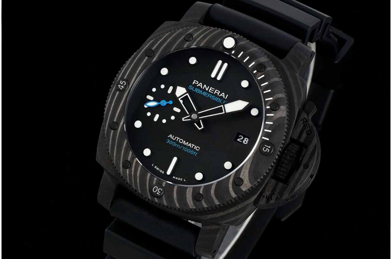 Submersible PAM2231 42MM Carbon/RU Black Dial VSF P900