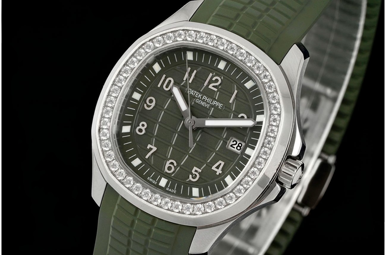 Aquanaut Lady 5067 35.6mm Dia SS/RU Green Dial ZF Quartz