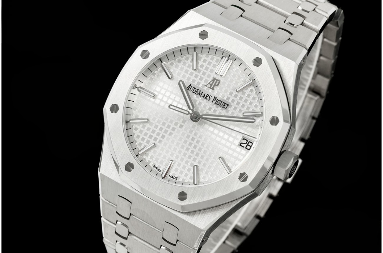 Royal Oak 41mm 15500 SS/SS White/Stk OCTA SA4302 (Free Sprung)