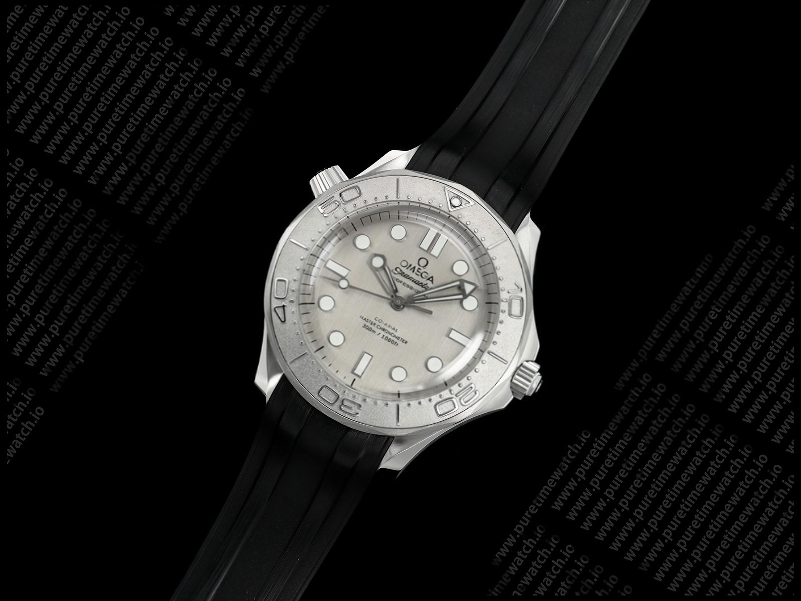 Seamaster 300M Diver SS ORF 1:1 Best Edition Silver Dial on Black Rubber OR8806 Super Clone